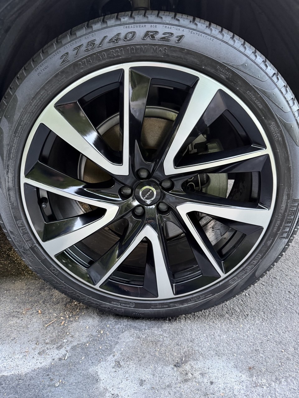 Volvo rim after repair